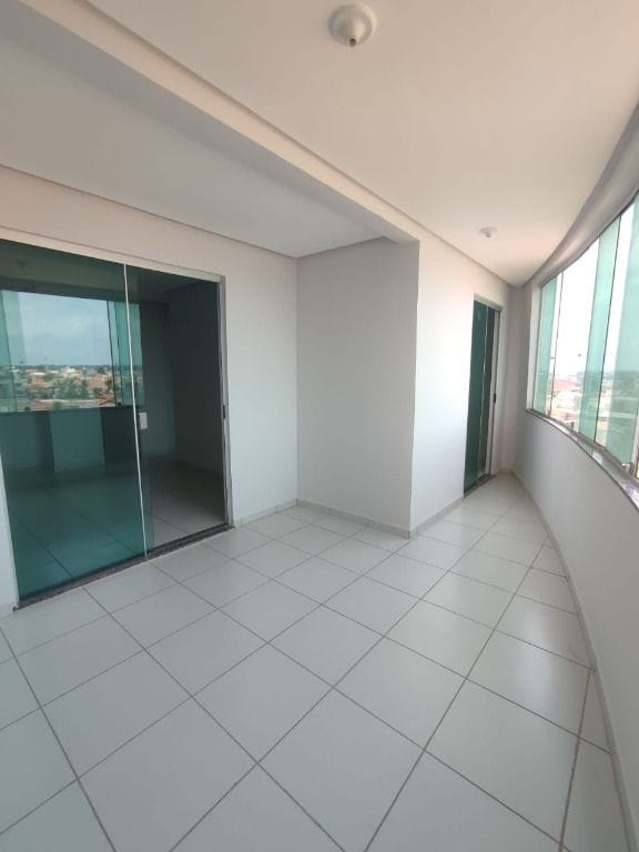 Apartamento à venda e aluguel com 2 quartos, 66m² - Foto 4