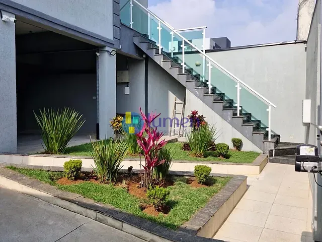 Casa 2 quartos e 3 banheiros, à venda ou para alugar, no bairro Vila Carrão em São Paulo