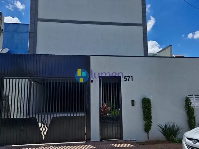 Casa 2 quartos e 3 banheiros, à venda ou para alugar, no bairro Vila Carrão em São Paulo