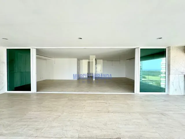 Apartamento com 381m² 4 quartos e 6 banheiros, à venda, no bairro Barra da Tijuca em Rio de Janeiro