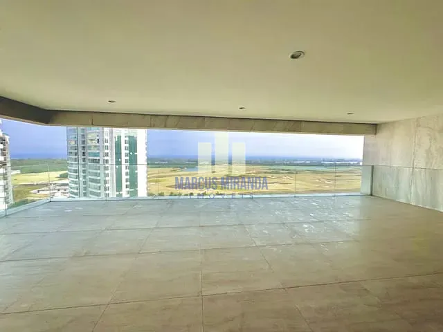 Apartamento com 381m² 4 quartos e 6 banheiros, à venda, no bairro Barra da Tijuca em Rio de Janeiro