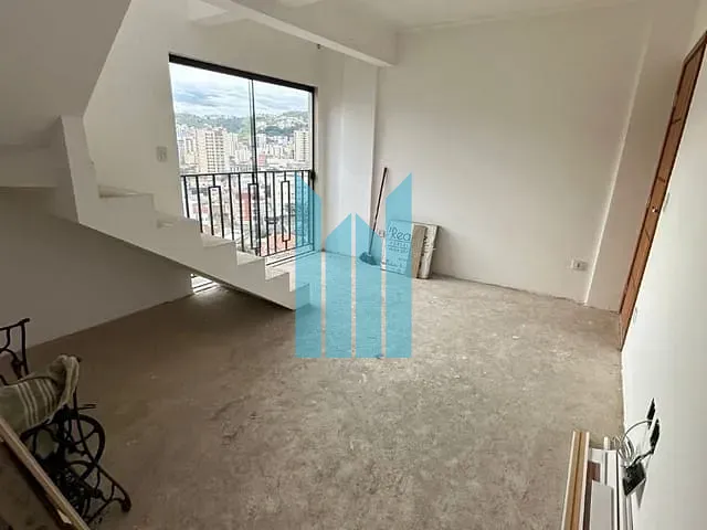 Apartamento 2 quartos e 3 banheiros, à venda, no bairro Dos Funcionários em Poços de Caldas