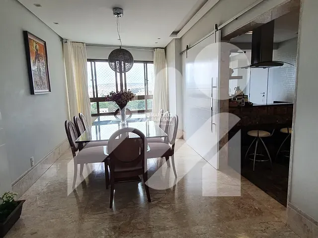 Apartamento 3 quartos e 3 banheiros, à venda, no bairro Candeias em Vitória da Conquista