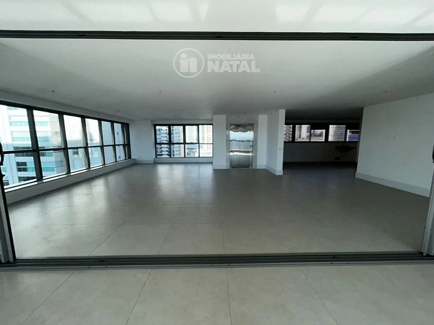 Apartamento, 3 quartos, 323 m² - Foto 10