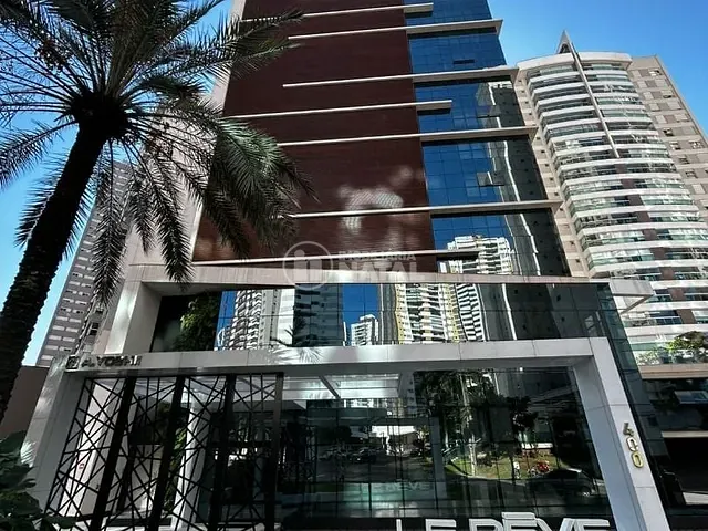 Apartamento com 639m² 3 quartos e 5 banheiros, à venda, no bairro Santa Rosa em Londrina