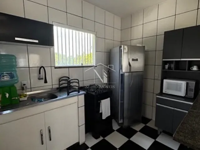 Apartamento 1 quarto e 1 banheiro, para alugar, no bairro Centro em Maricá