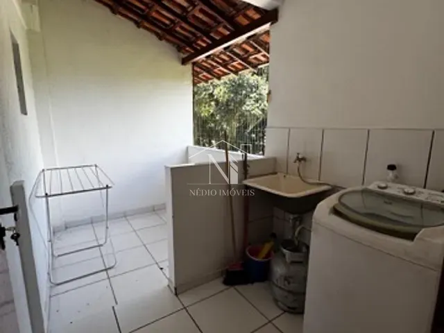 Apartamento 1 quarto e 1 banheiro, para alugar, no bairro Centro em Maricá