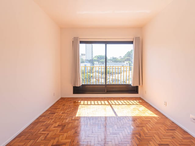 Apartamento 1 quarto e 1 banheiro, para alugar, no bairro Vila Clementino em São Paulo