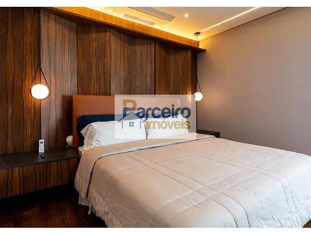 Apartamento com 337m² 4 quartos e 6 banheiros, à venda, no bairro Vila Gomes Cardim em São Paulo