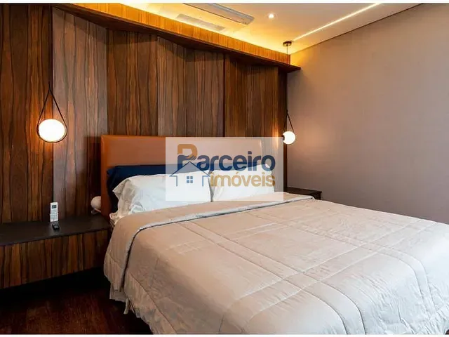 Apartamento com 337m² 4 quartos e 6 banheiros, à venda, no bairro Vila Gomes Cardim em São Paulo