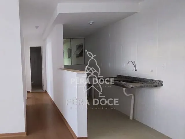 Apartamento 2 quartos e 1 banheiro, à venda, no bairro Jardim Esplanada em Uberaba