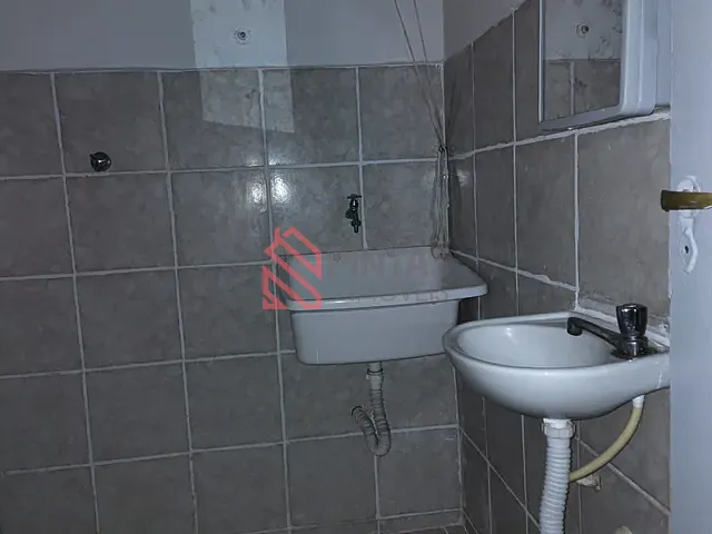 Apartamento 1 quarto e 1 banheiro, para alugar, no bairro Centro em Niterói