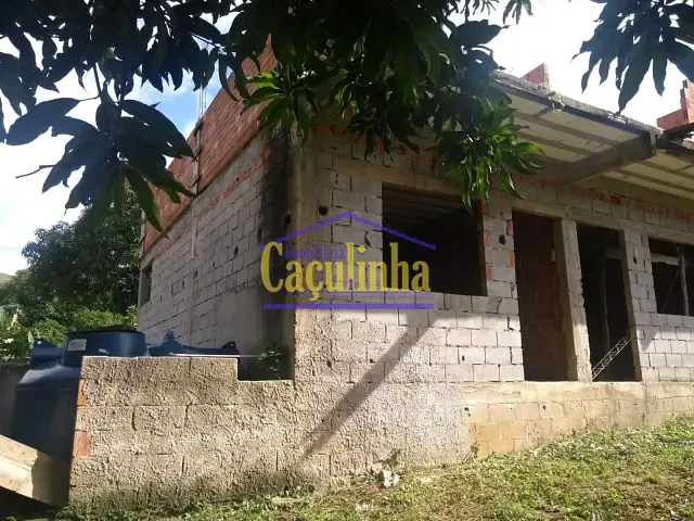 Apartamento à venda, no bairro Roseira em Barra do Piraí