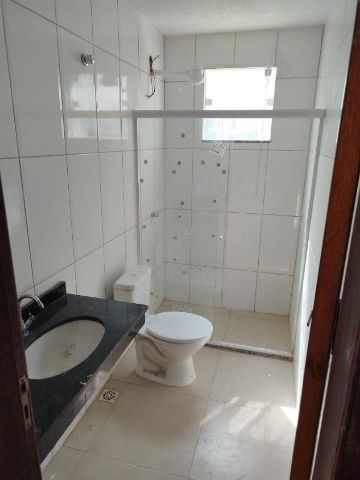 Apartamento 2 quartos e 1 banheiro, para alugar, no bairro Cidade Praiana em Rio das Ostras