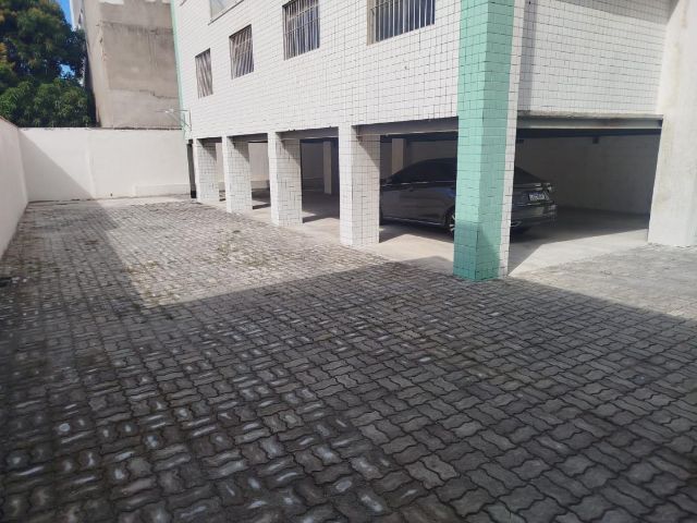 Apartamento 2 quartos e 1 banheiro, para alugar, no bairro Cidade Praiana em Rio das Ostras