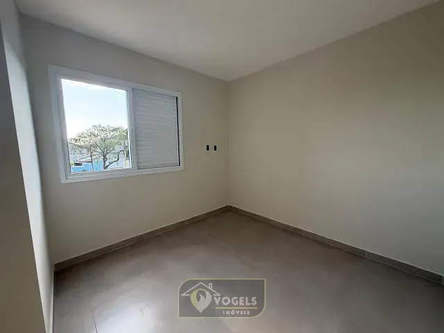 Apartamento 1 quarto e 1 banheiro, à venda, no bairro Jardim Tonini em Jaguariúna