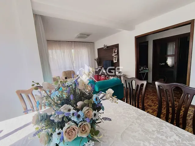 Apartamento com 222m² 3 quartos e 2 banheiros, à venda, no bairro Centro em Erechim