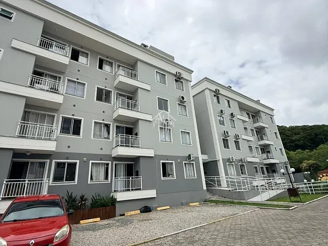 Apartamento 2 quartos e 1 banheiro, à venda, no bairro Ressacada em Itajaí
