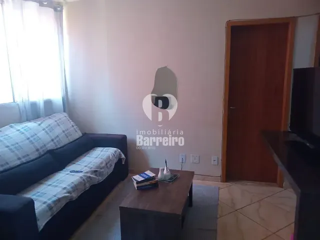 Apartamento 2 quartos e 1 banheiro, à venda, no bairro Castanheira (Barreiro) em Belo Horizonte