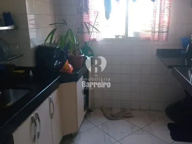 Apartamento 2 quartos e 1 banheiro, à venda, no bairro Castanheira (Barreiro) em Belo Horizonte