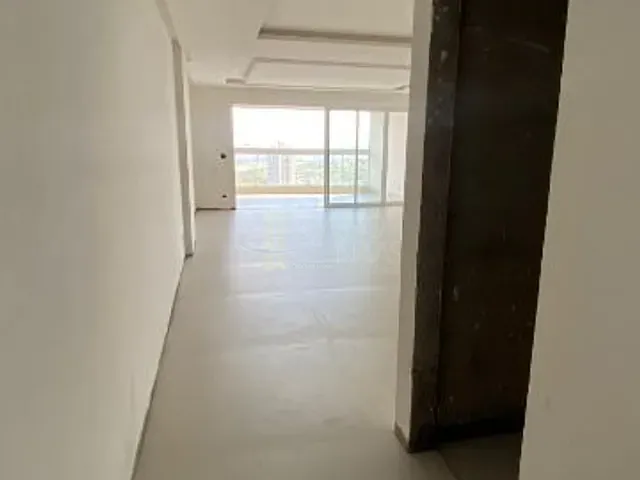 Apartamento com 310m² 3 quartos e 5 banheiros, à venda, no bairro Centro em Apucarana