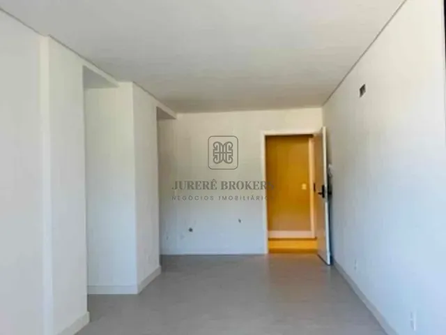 Apartamento 2 quartos e 3 banheiros, à venda, no bairro Jurerê em Florianópolis