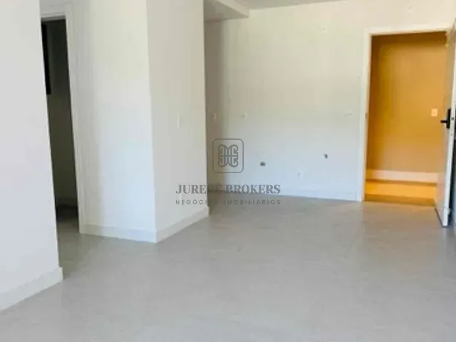 Apartamento 2 quartos e 3 banheiros, à venda, no bairro Jurerê em Florianópolis