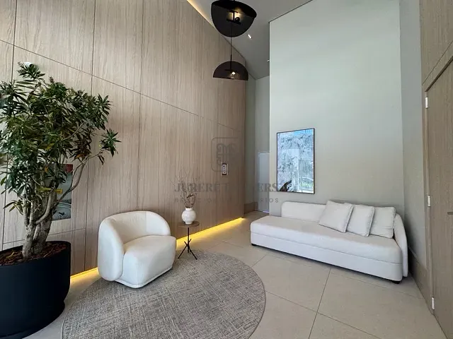 Apartamento 2 quartos e 3 banheiros, à venda, no bairro Jurerê em Florianópolis