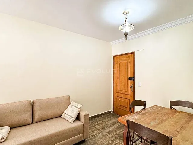 Apartamento 2 quartos e 2 banheiros, para alugar, no bairro Setor Bueno em Goiânia