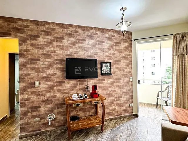 Apartamento 2 quartos e 2 banheiros, para alugar, no bairro Setor Bueno em Goiânia