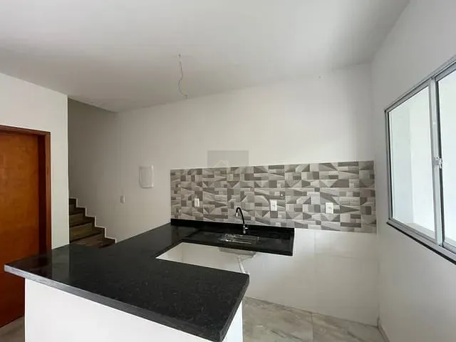 Apartamento 2 quartos e 3 banheiros, à venda, no bairro Jardim Atlântico Oeste (Itaipuaçu) em Maricá