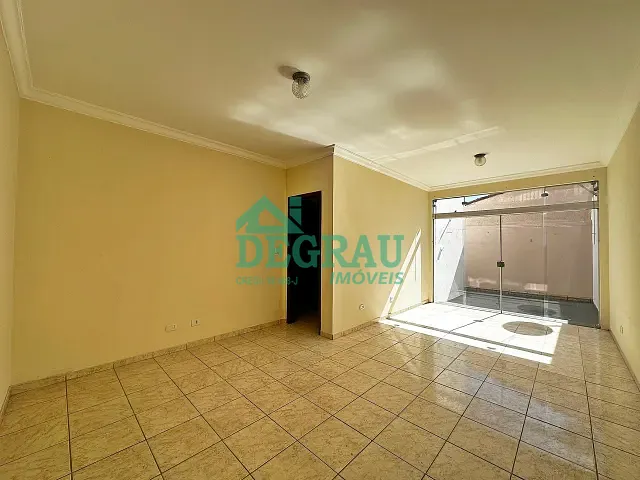 Apartamento 2 quartos e 2 banheiros, à venda, no bairro Vila Santana em Itapeva
