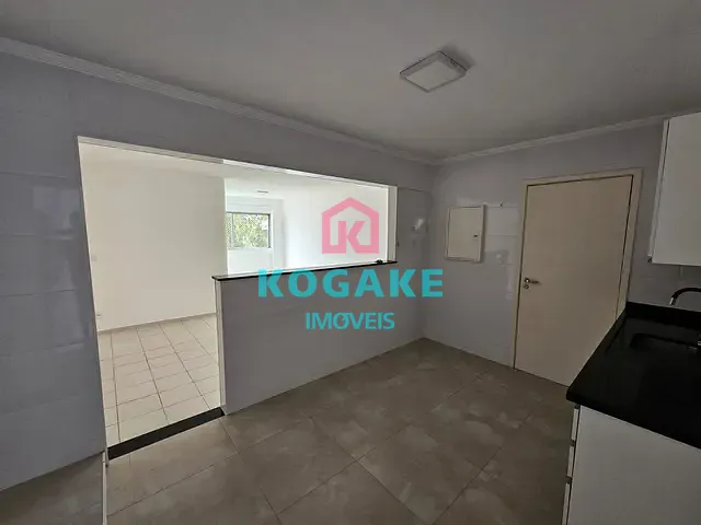 Apartamento 3 quartos e 3 banheiros, para alugar, no bairro Vila Adyana em São José dos Campos
