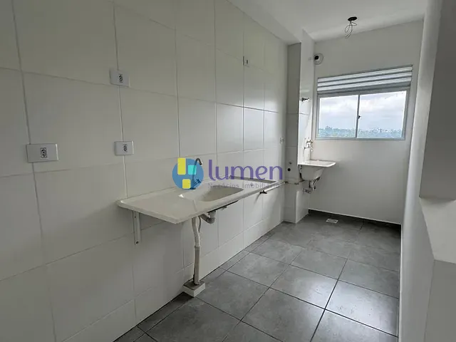 Apartamento 2 quartos e 1 banheiro, à venda, no bairro Jardim Saúde em Suzano