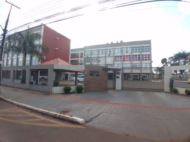 Apartamento com 140m² 3 quartos e 1 banheiro, à venda, no bairro Condomínio Residencial Castelo Branco em Cambé