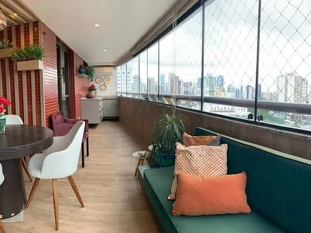 Apartamento 4 quartos e 4 banheiros, à venda, no bairro Nazaré em Belém