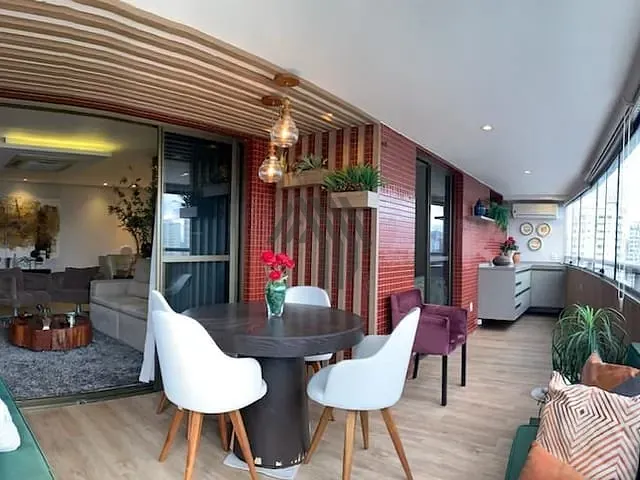 Apartamento 4 quartos e 4 banheiros, à venda, no bairro Nazaré em Belém