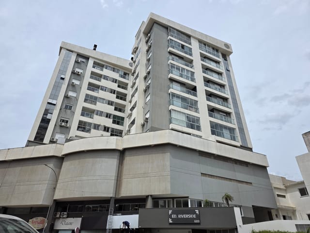 Apartamento semi-mobiliado disponível para venda em Ijuí