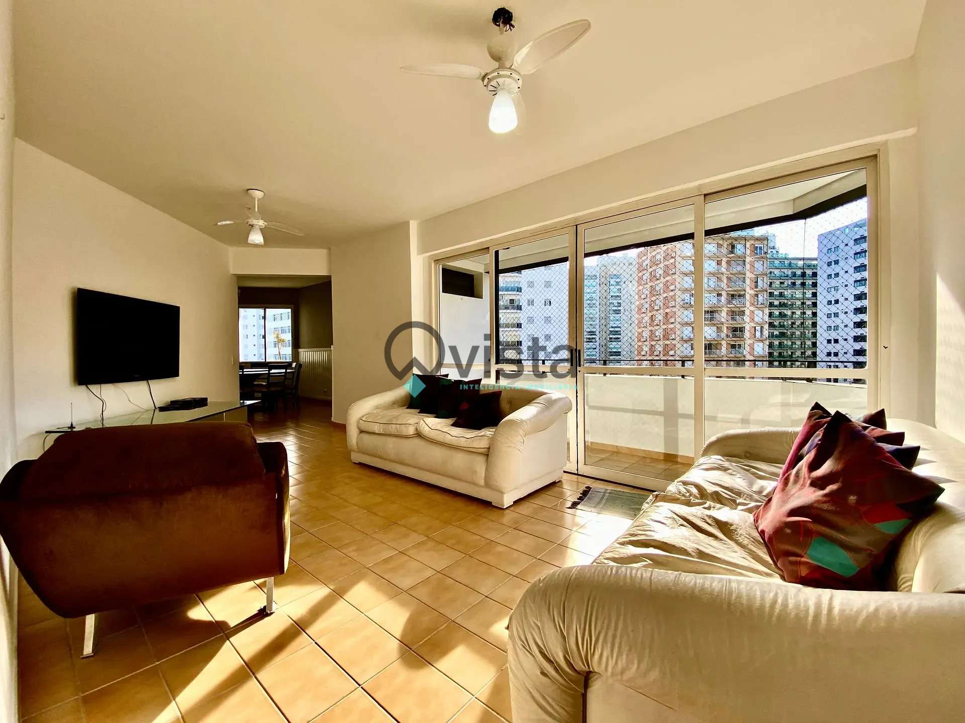 Apartamento, 3 quartos, 140 m² - Foto 2