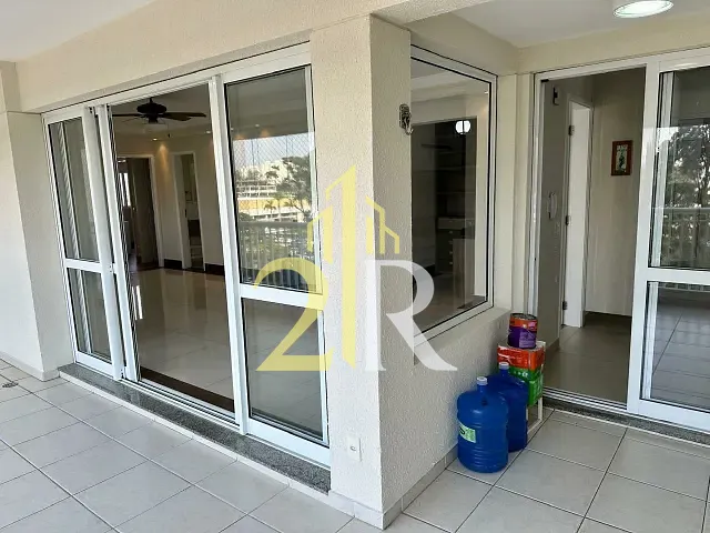 Apartamento 3 quartos e 3 banheiros, à venda, no bairro Jurubatuba em São Paulo
