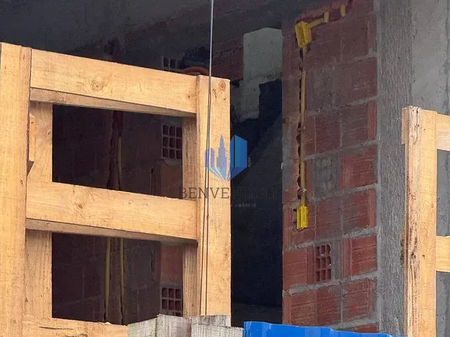 Apartamento 2 quartos e 1 banheiro, à venda, no bairro Tabuleiro em Camboriú