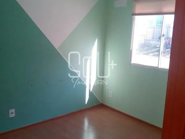 Apartamento 2 quartos e 1 banheiro, à venda, no bairro Pajuçara em Natal