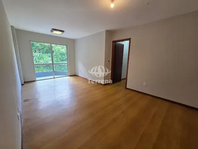 Apartamento com 128m² 3 quartos e 2 banheiros, para alugar, no bairro Vila Formosa em Blumenau