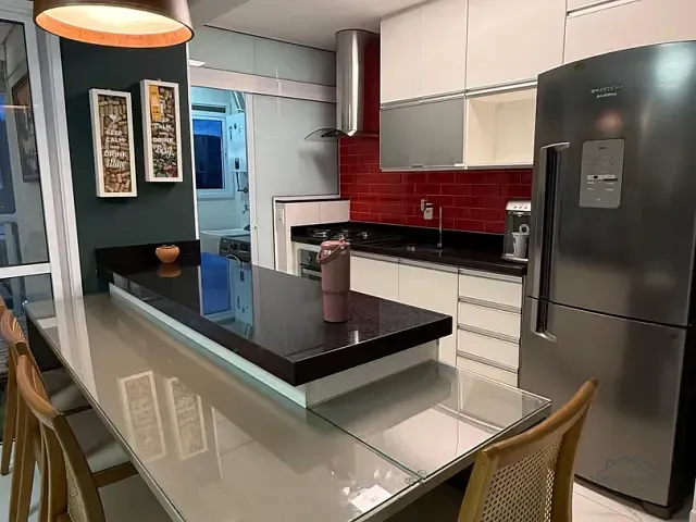 Apartamento 2 quartos e 2 banheiros, à venda ou para alugar, no bairro Vila Mogilar em Mogi das Cruzes