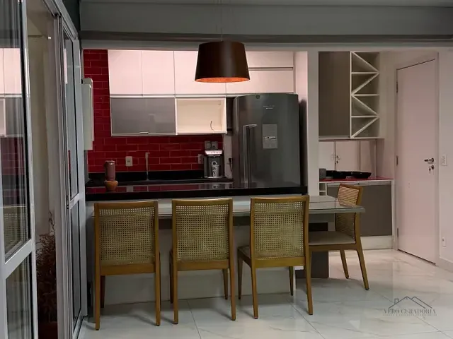 Apartamento 2 quartos e 2 banheiros, à venda ou para alugar, no bairro Vila Mogilar em Mogi das Cruzes