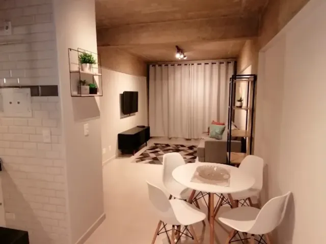 Apartamento 1 quarto e 1 banheiro, à venda, no bairro Cambuí em Campinas