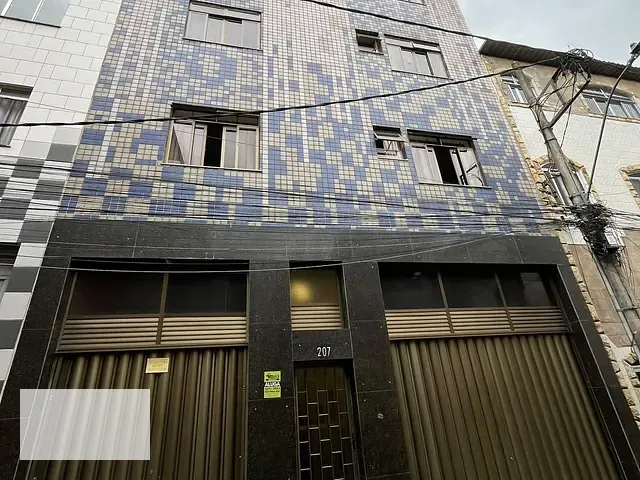 Apartamento 2 quartos e 1 banheiro, para alugar, no bairro Centro em Santos Dumont