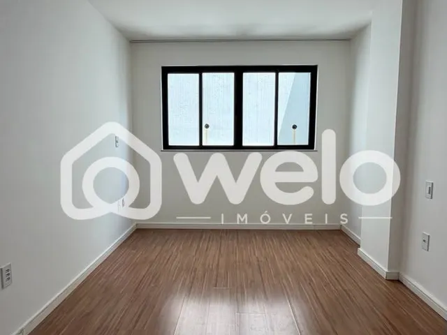 Apartamento 2 quartos e 2 banheiros, para alugar, no bairro Vila Bastos em Itaperuna