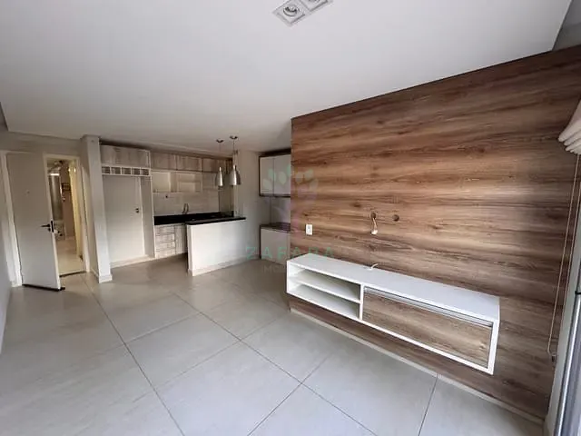 Apartamento com 108m² 3 quartos e 2 banheiros, à venda ou para alugar, no bairro Vila Albuquerque em Campo Grande