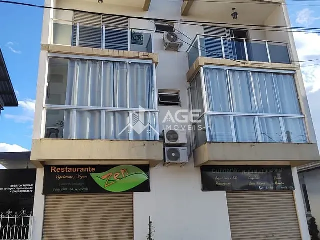 Apartamento 4 quartos e 3 banheiros, à venda, no bairro Centro em Erechim